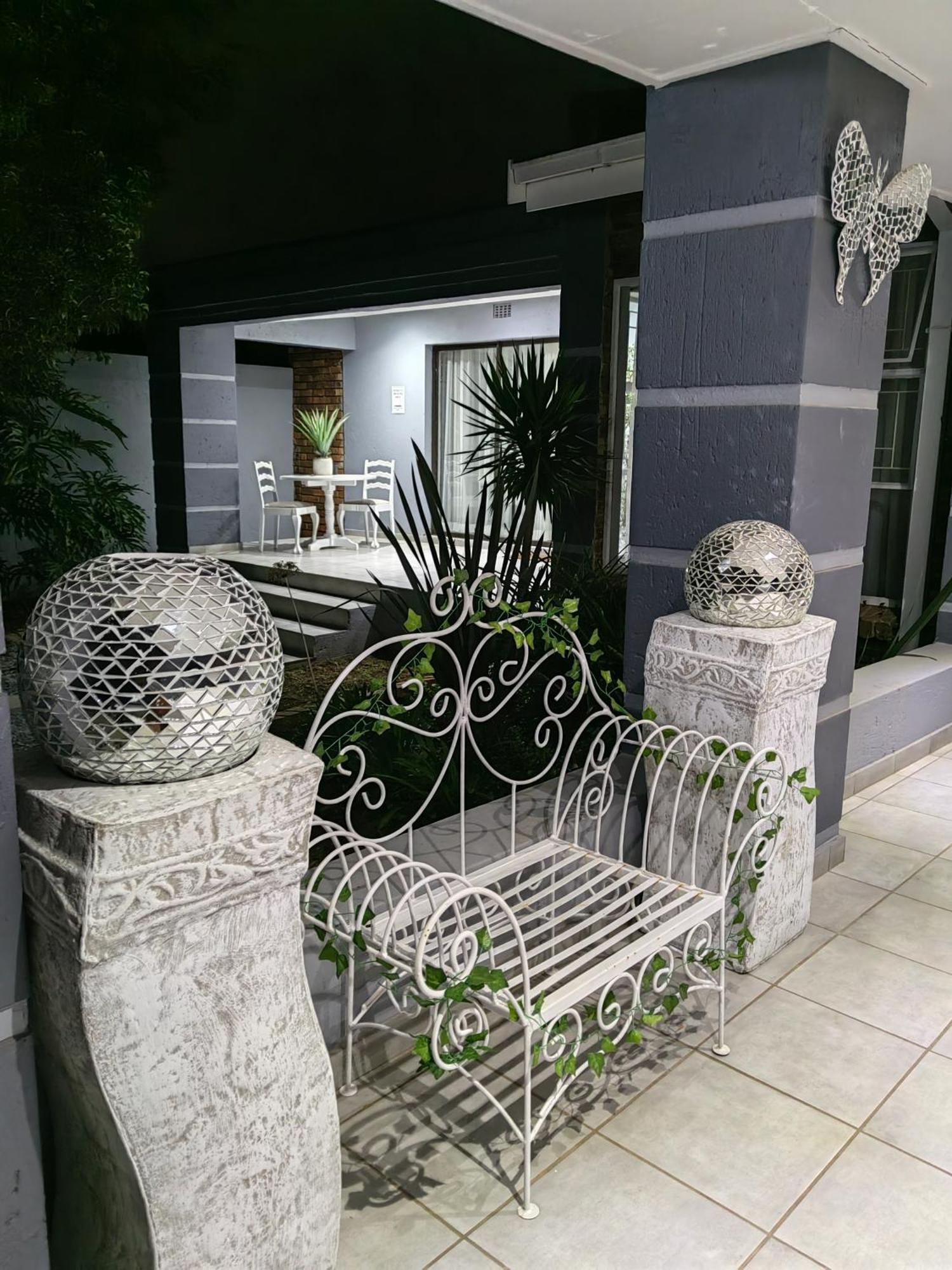 Zhantique Guest House 1- Unit 5 Boksburg Exterior foto